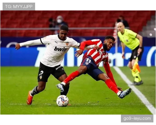 马洛卡中路渗透战术奏效，推动球队战略重塑与球员表现全面提升